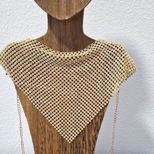 Elegant Gold Mesh Necklace